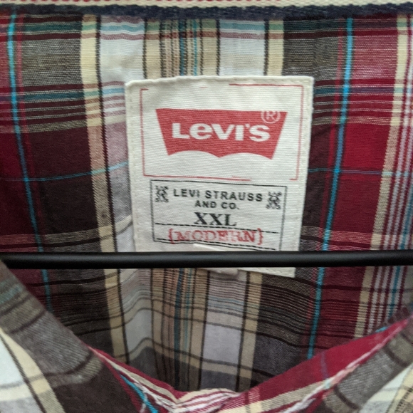 👣Levi's Red and Gold Plaid Western Shirt - Picture 2 of 3
